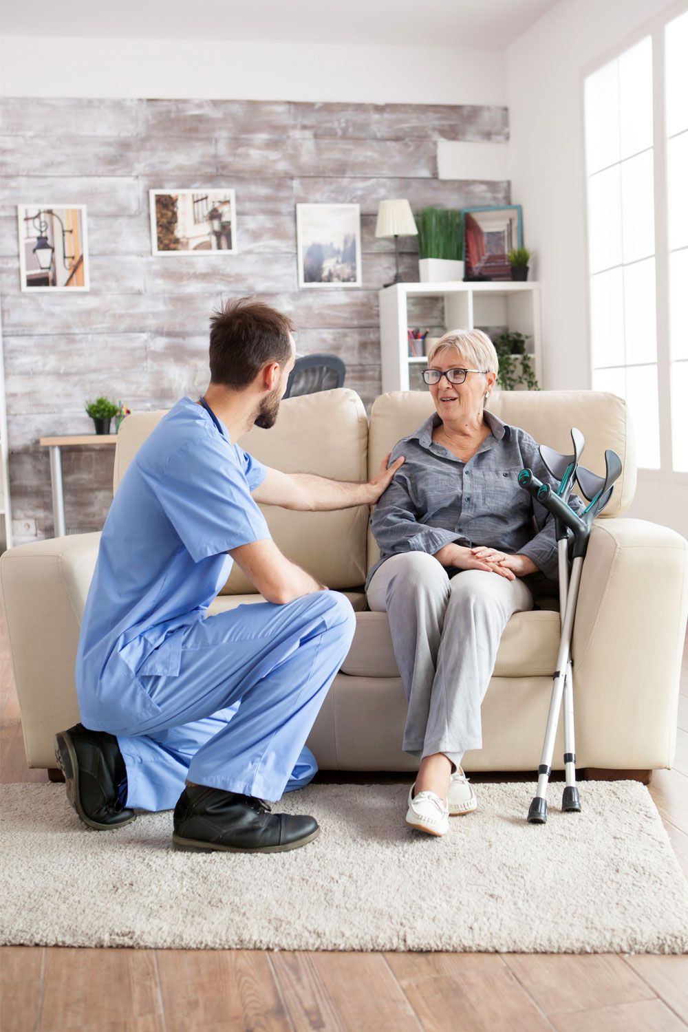 Simply Health Pros nurse organizing daily prescriptions for safe medication use